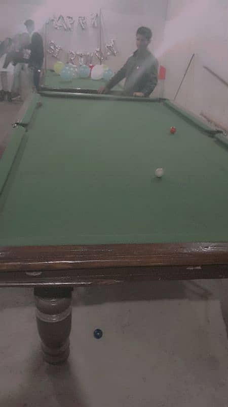 hy I'm selling my snooker 5/10 in size in good condition 0