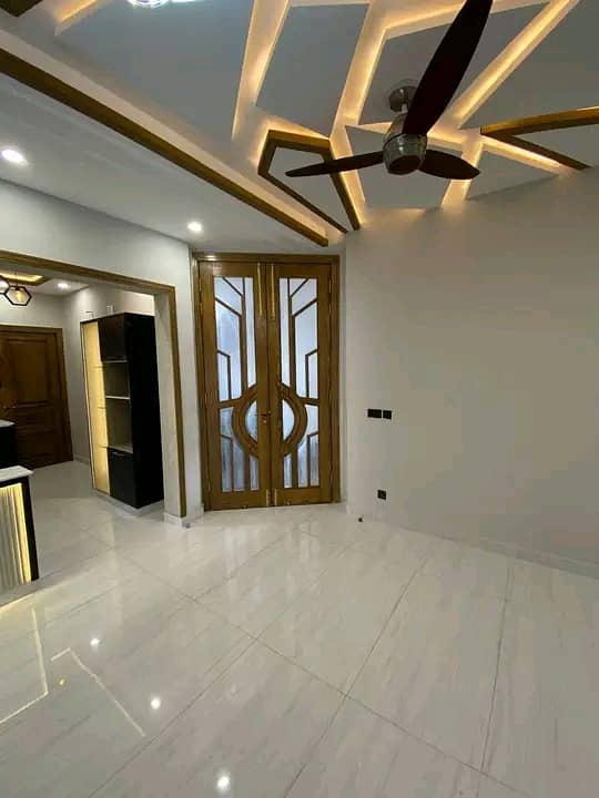 BEAUTIFUL HOUSE FOR RENT AVAILABLE WITH GAS 7