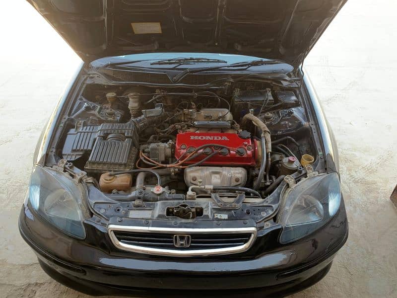 Honda Civic VTi 1.6 7