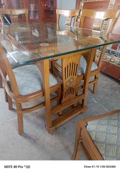 dinning table with 6 chairs