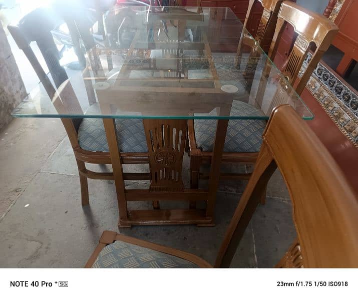 dinning table with 6 chairs 2