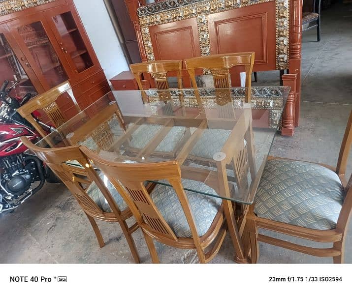 dinning table with 6 chairs 8