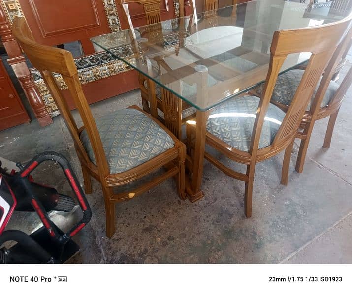 dinning table with 6 chairs 9