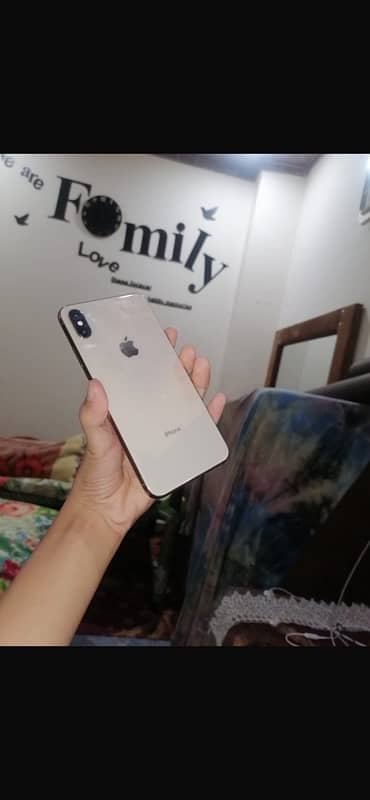 iphone xs max all ok 10/8.5 factory unlock 1