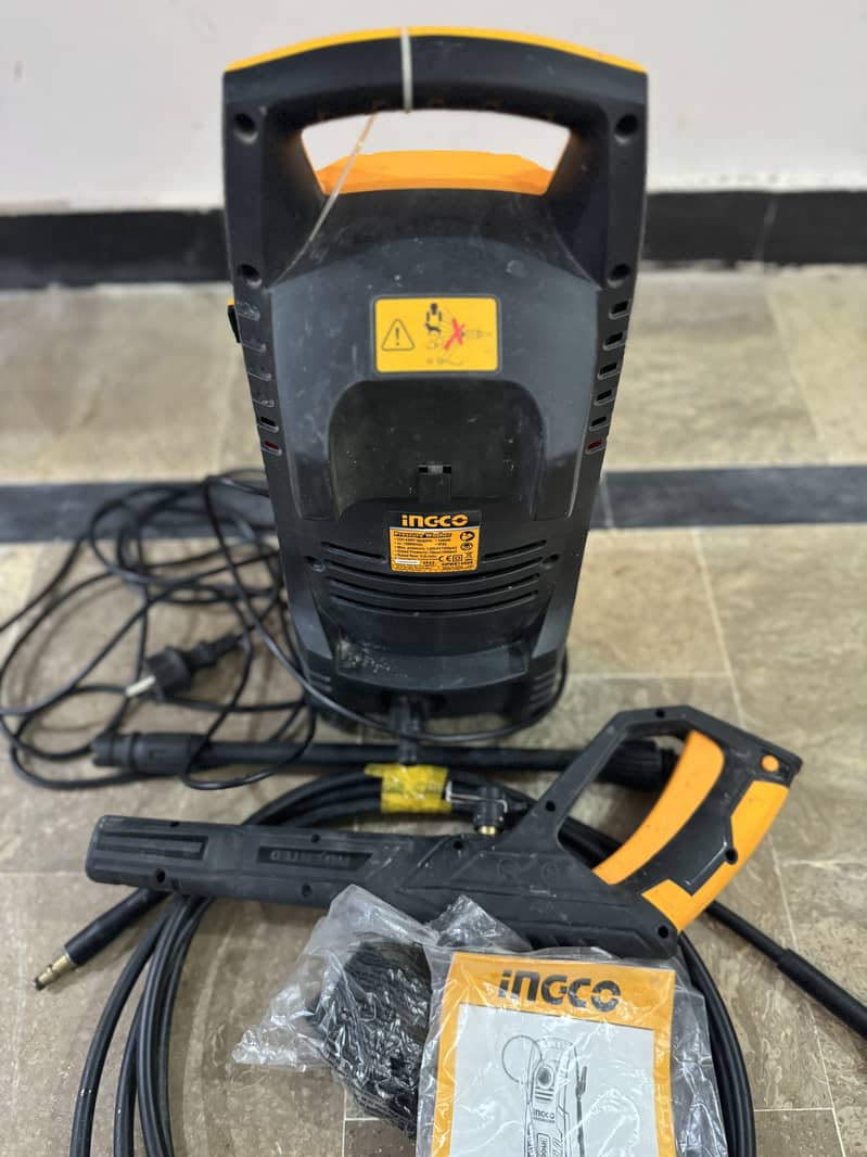 1400W ingco pressure washer 3