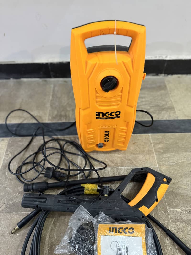 1400W ingco pressure washer 4