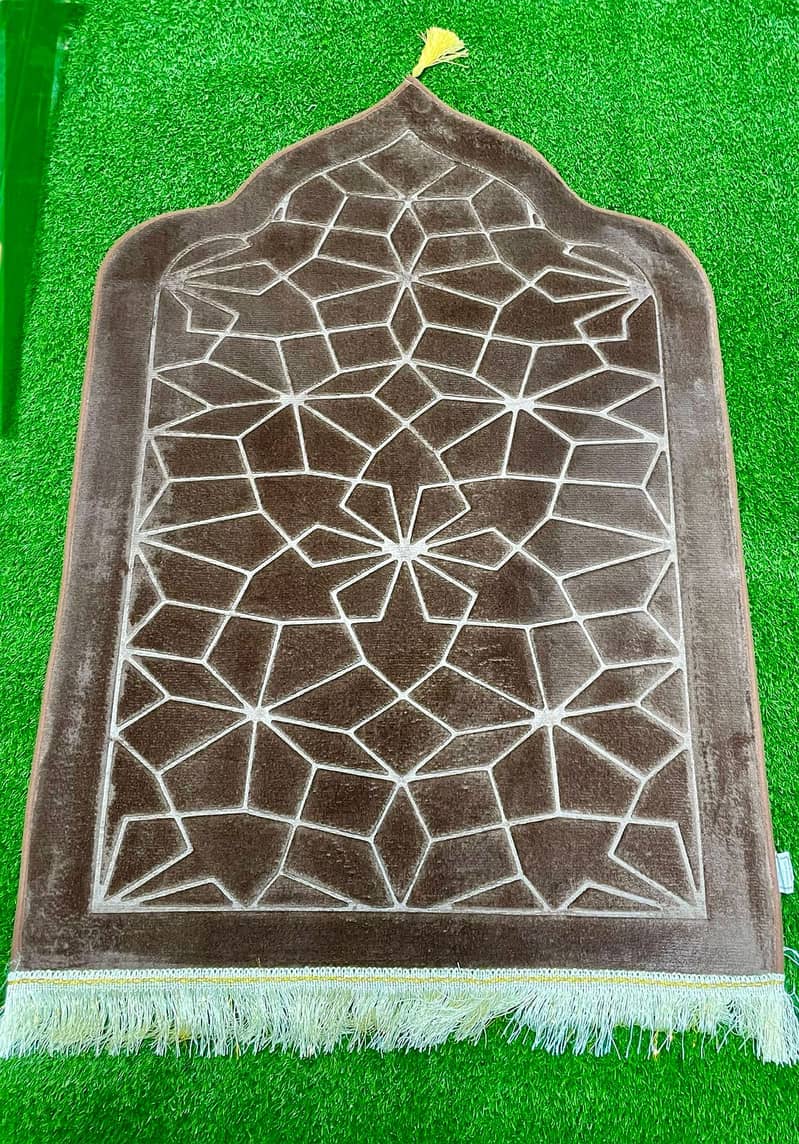 Prayer Mats / jaa e namaz / new velvet mats / prayer mats for sale 5