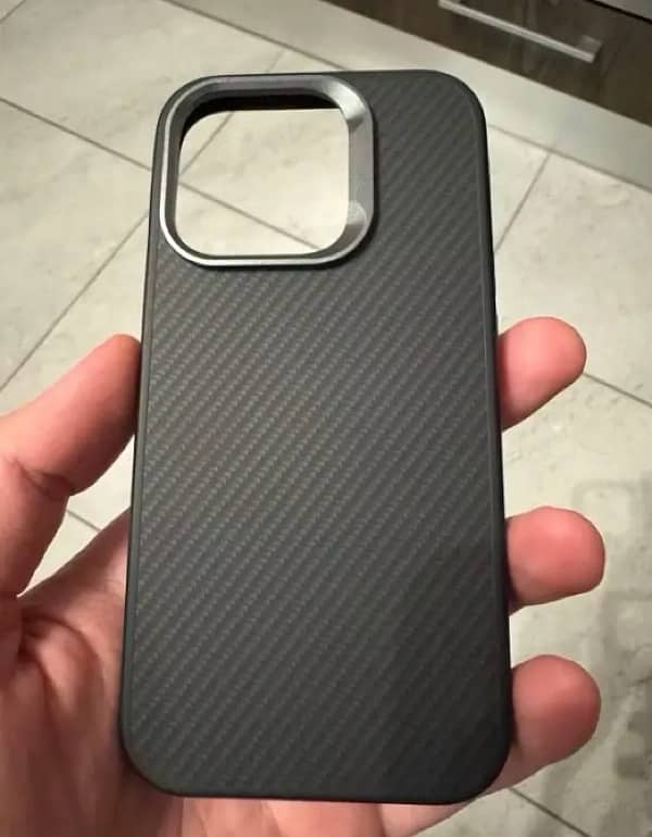 IPhone 16 Pro Max premium carbon fiber Pitaka cover 0