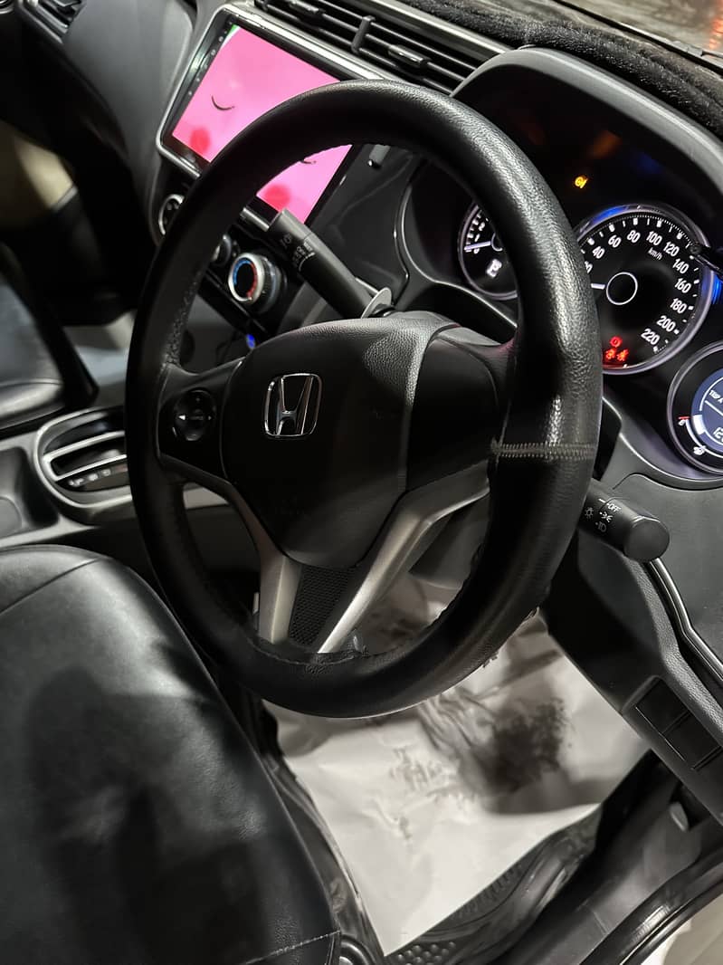 Honda City IVTEC 2023 18