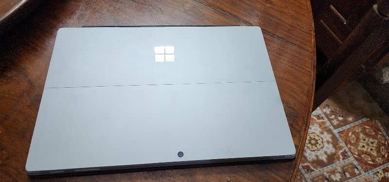 Microsoft surface book pro 4 0