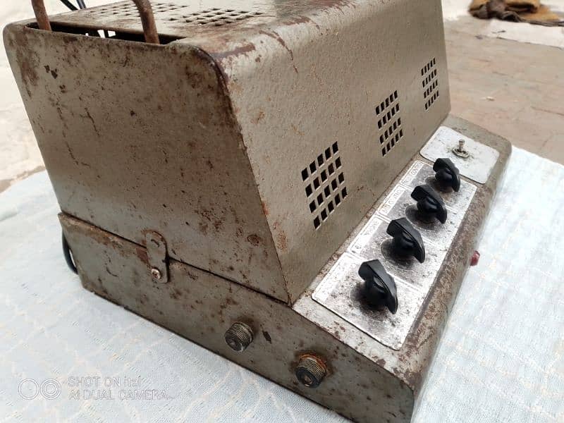 old historical tube amplifier 2