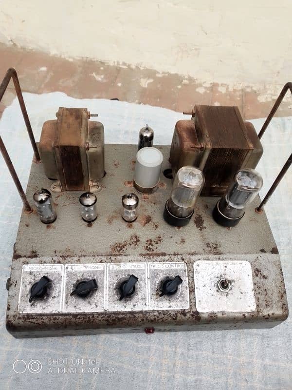 old historical tube amplifier 7