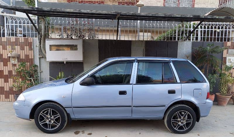 Suzuki Cultus VXR 2001,Mint condition 3