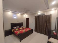 One bedroom daily basis laxusry short stay apartment available for rent in bahria town