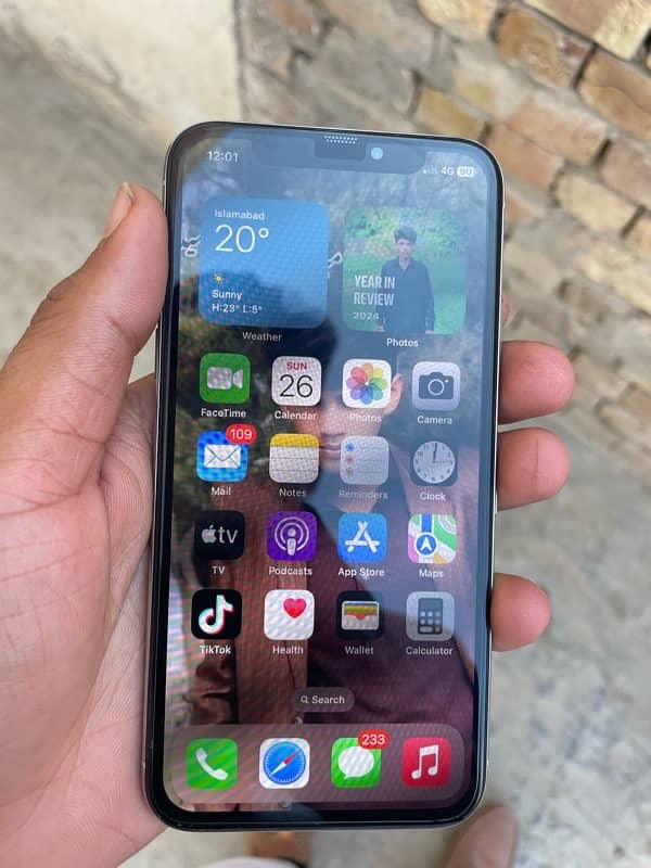 iPhone x only mobile 2