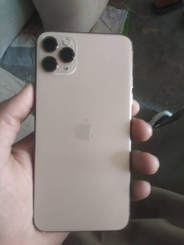 iphone 11 pro max 1