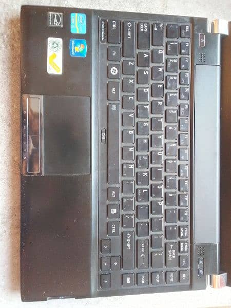 Toshiba Laptop core i5 2nd Generation for Sale Price: 15,000/ 2