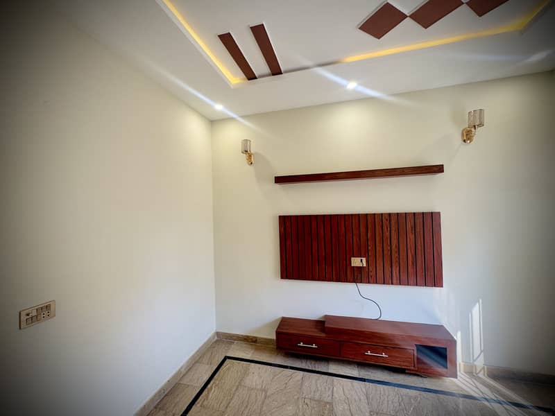 3 Marla Double Storey House For Sale, Ideal Location 4