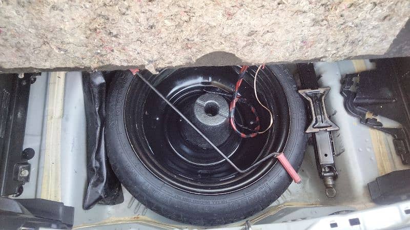 Toyota Vitz spider shape bater daihutsu Mira move Suzuki cultus alto 11