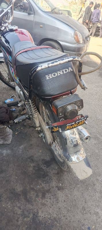 engine bilkul okay hai Taki tape Honda ke genuine hai 2