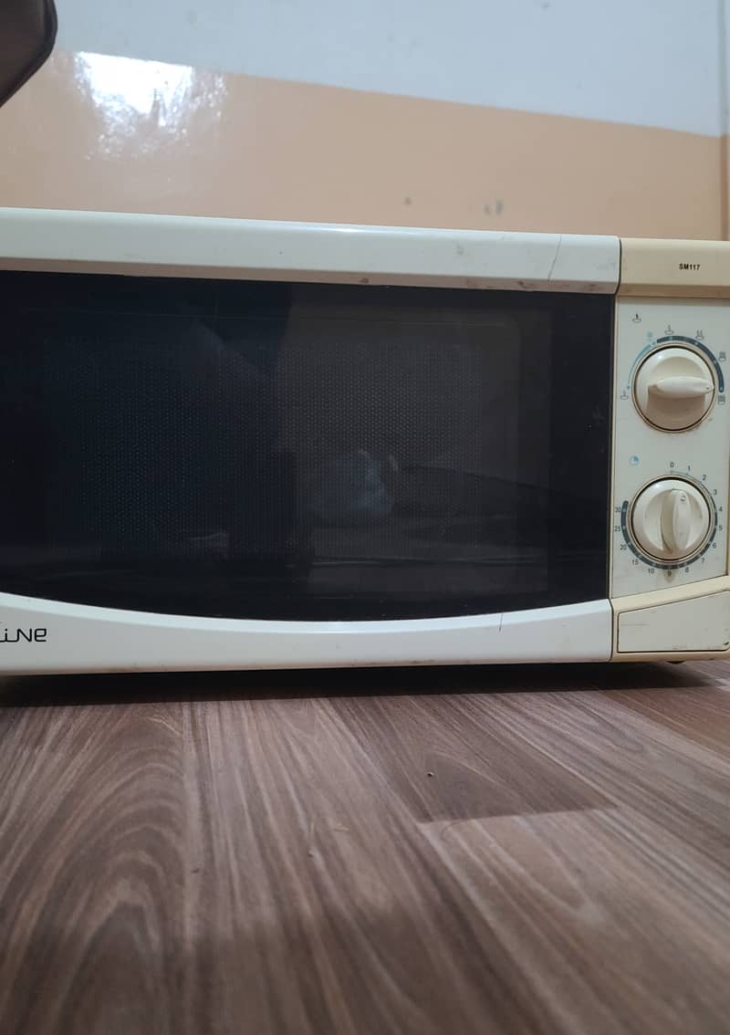 Microwave oven 0