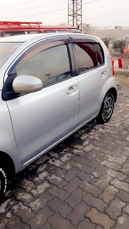 Toyota Passo 2010 3