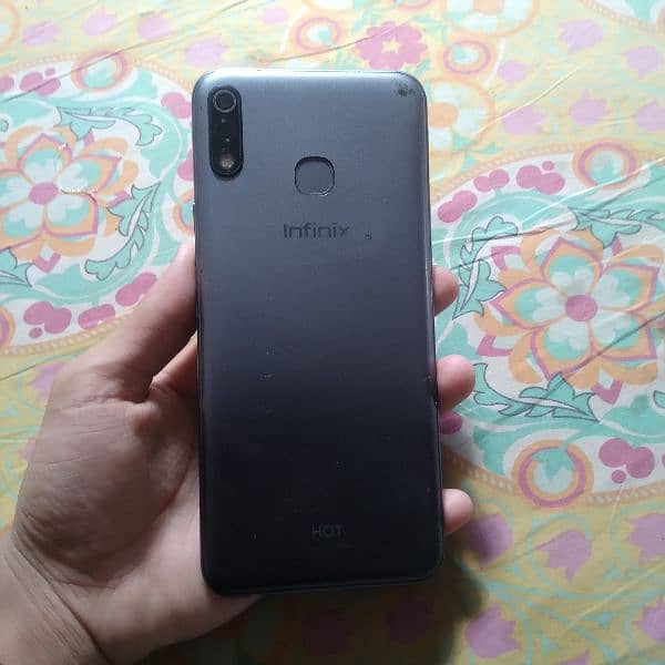 infinix hot 8 lite 1