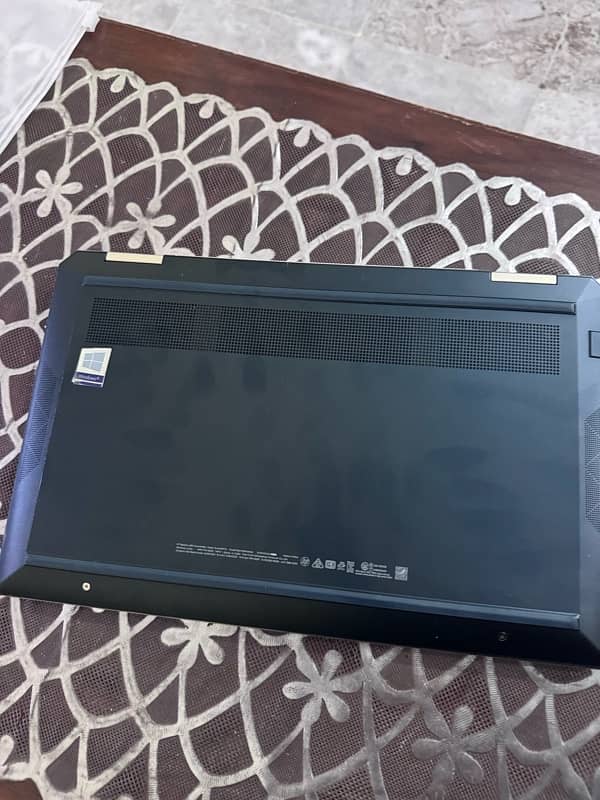 hp spctre x360 i7 10 gen golden black 2