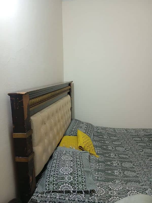 Double Bed with Spring Metres s 4