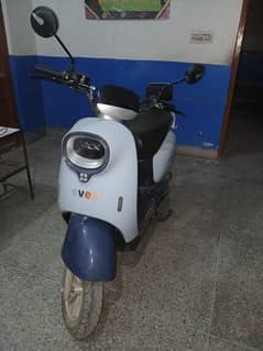 eveee nisa scooty for sale