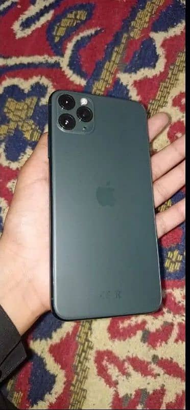 iphone 11 pro max Non Pta Factory unlock 10/10 condition 0