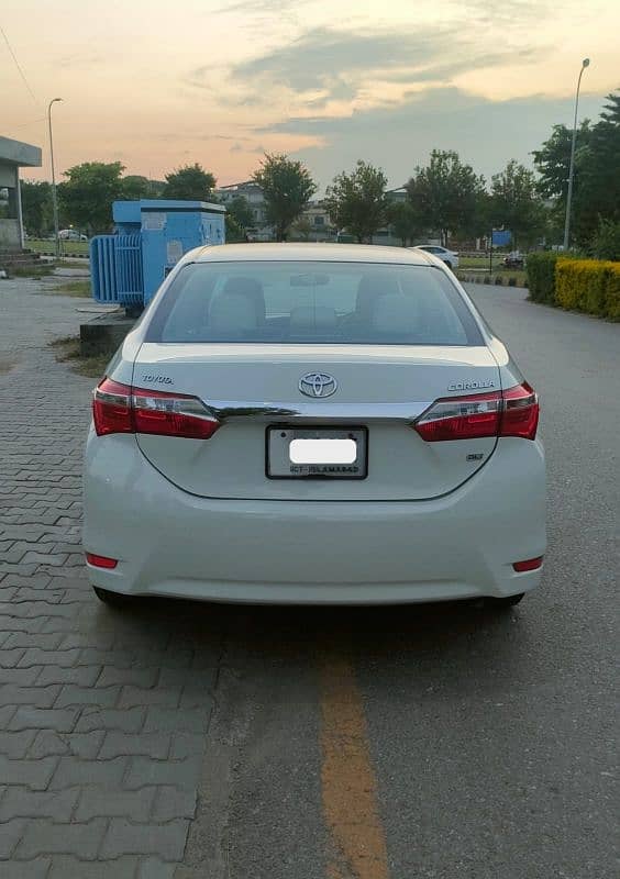 Toyota Corolla GLI 2015. Total Genuine. 7