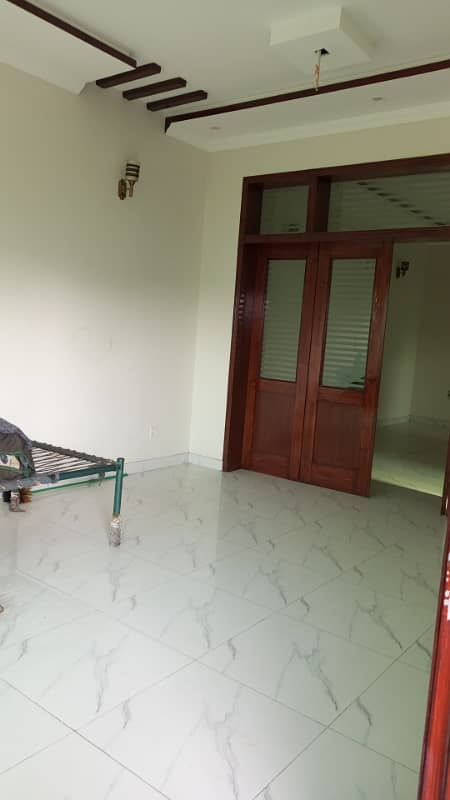 10 MARLA BRAND NEW HOUSE AVAILABLE FOR SALE IN LDA AVENUE LAHORE 4