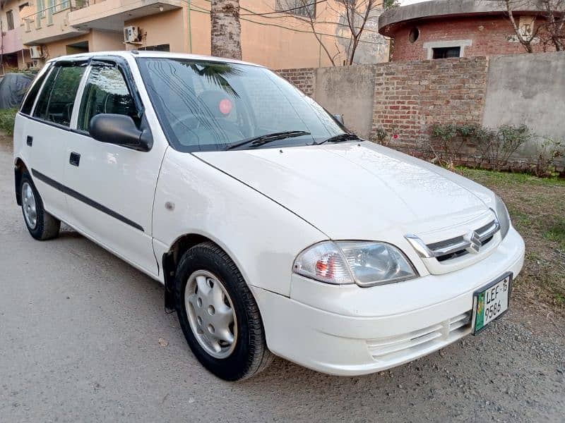 Suzuki Cultus Model 2015 (AC Working) 1