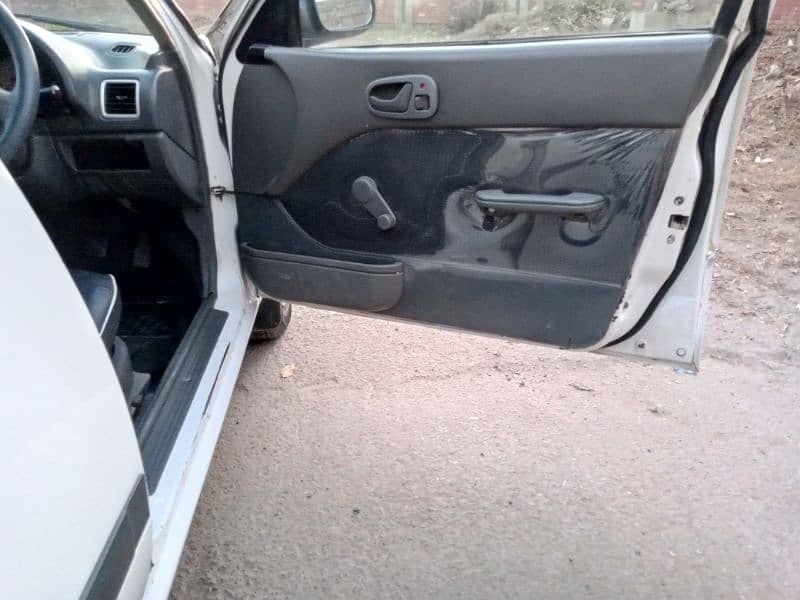 Suzuki Cultus Model 2015 (AC Working) 10