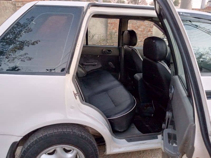 Suzuki Cultus Model 2015 (AC Working) 12