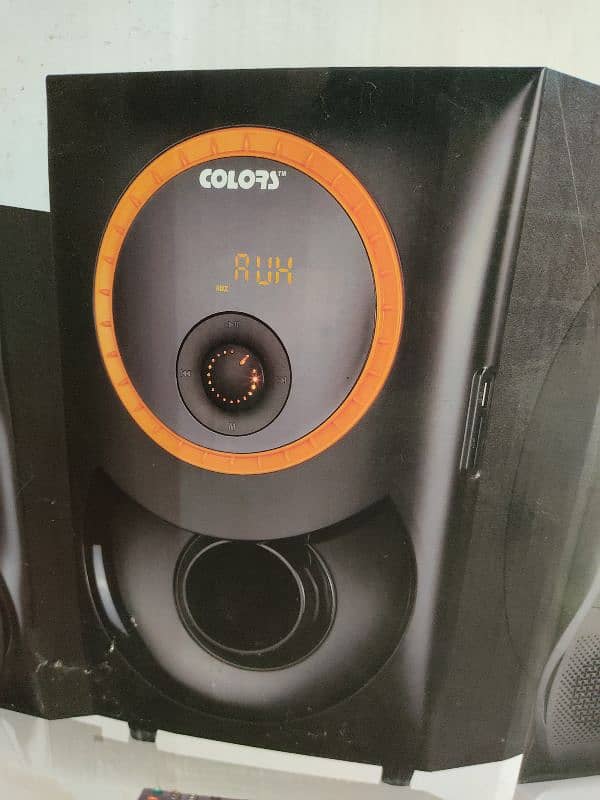 Colours BT8200 Woofer. 8