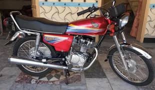 Honda 125 2010 model 10 condition 03207375837