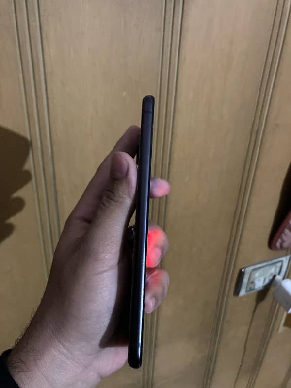 Motorola Z4 (6/128) Non PTA 4