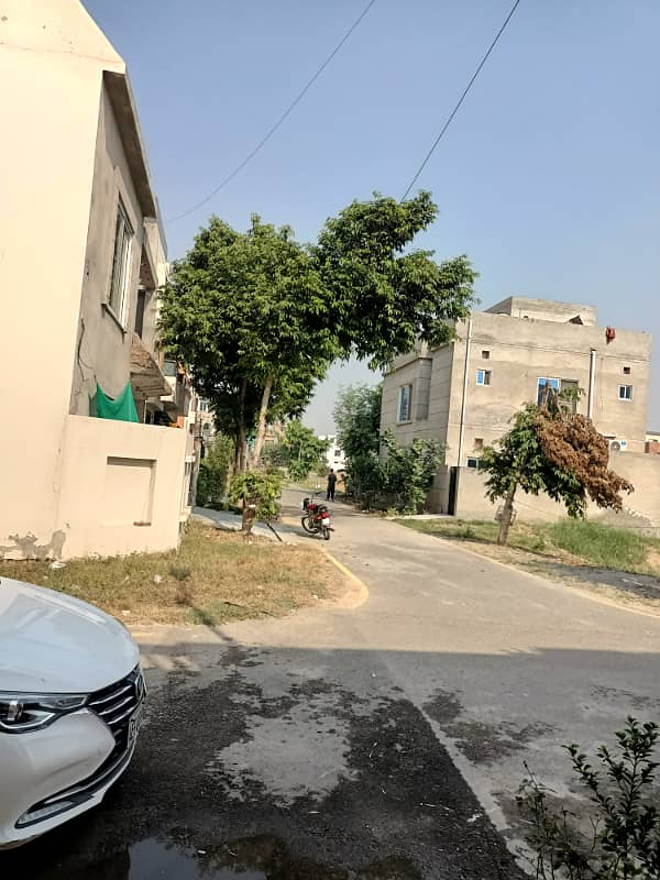 5 Marla Brand New House For Sale Block B, Phase 2, New Lahore City 4