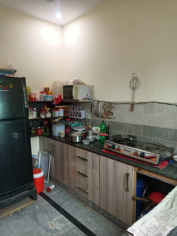 5 Marla Used Single-Storey House For Sale - New Lahore City, Canal Road, Lahore 4