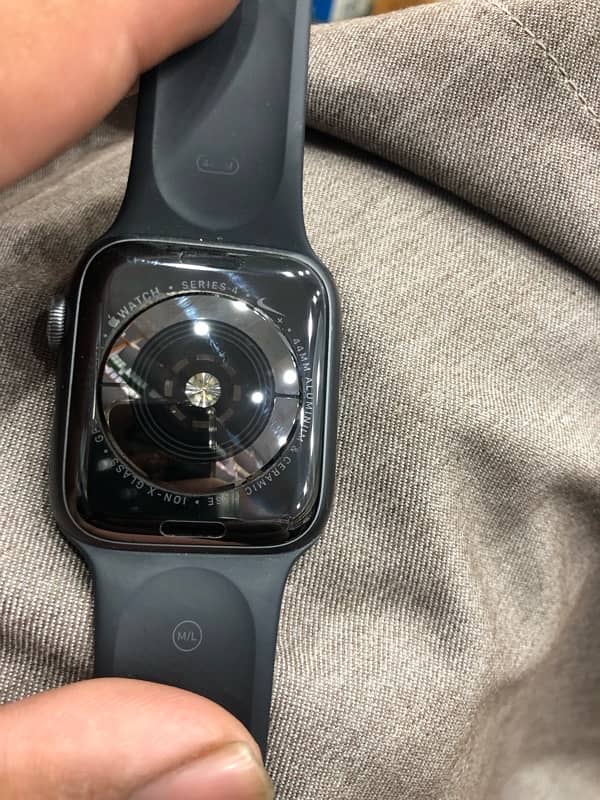 Apple watch series 4 44mm 1