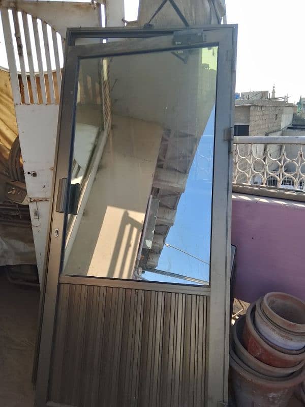 Aluminum door 0