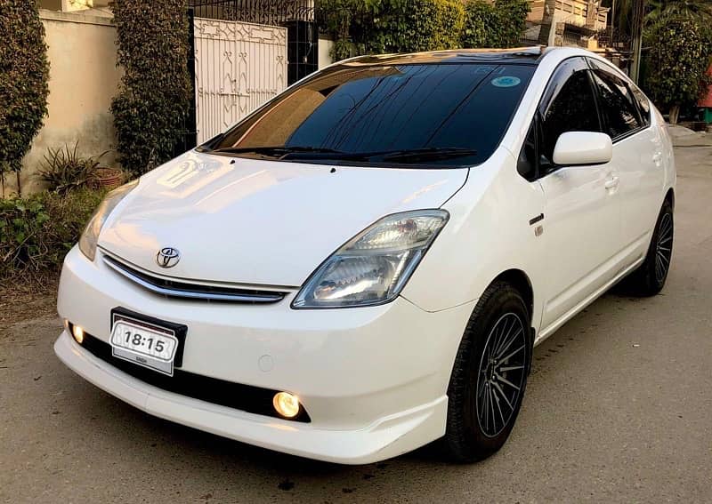 Toyota Prius 2011 4