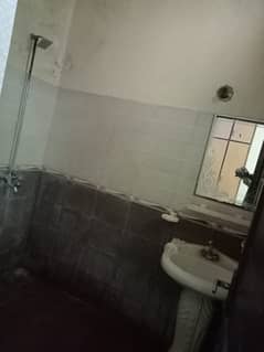 1 Bed Flat for Rent in Johar town for Bachelor (Student + Job holder)