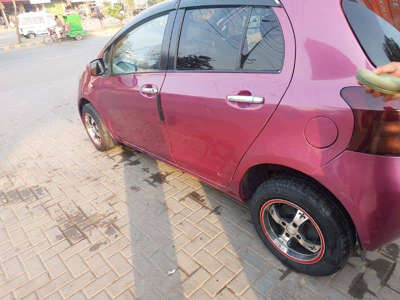 Toyota Vitz 2006 4