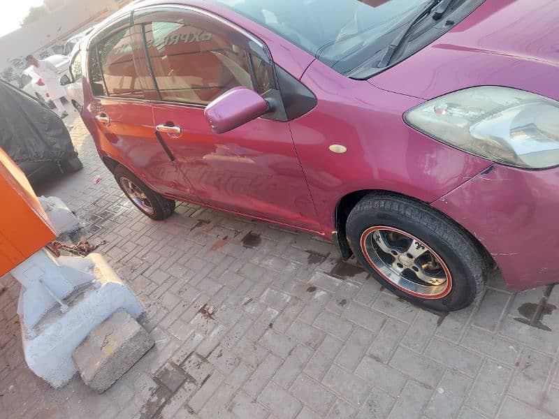 Toyota Vitz 2006 5