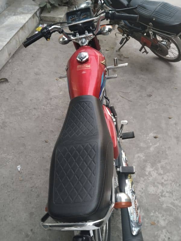 Honda 125 5