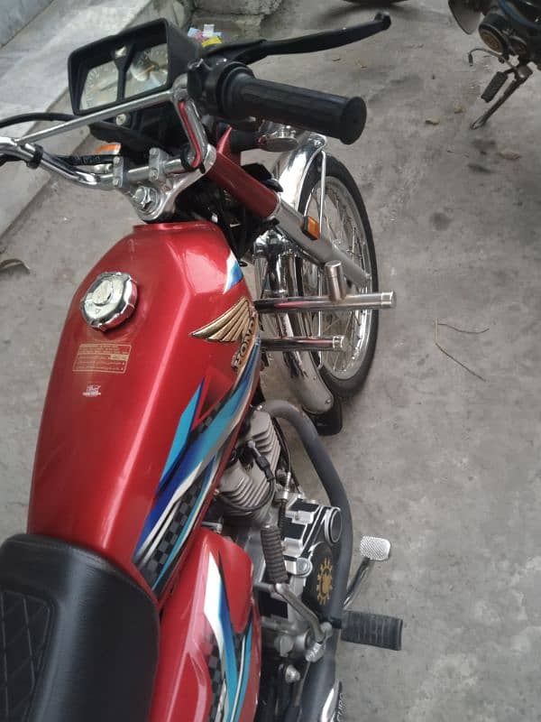 Honda 125 6