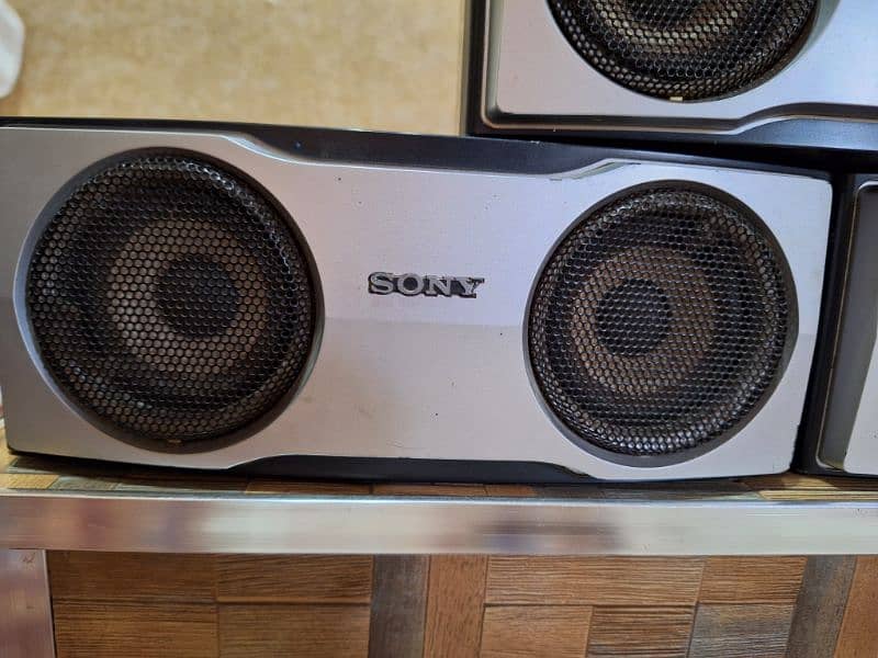 Sony ke original speaker 4